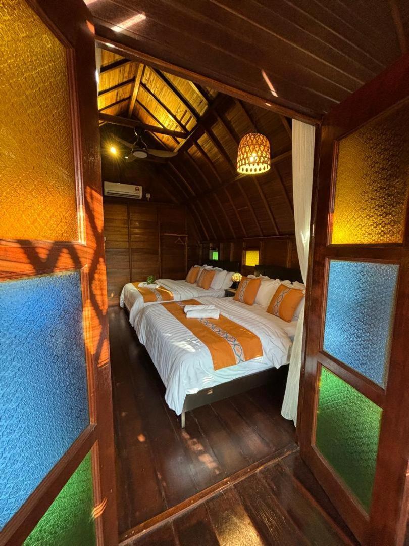 Golden Chenang Village パンタイ・サナング エクステリア 写真