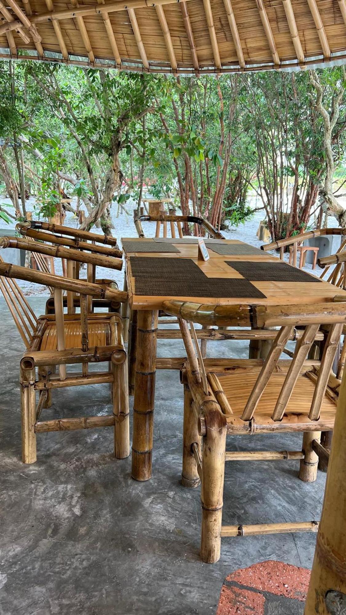 Golden Chenang Village パンタイ・サナング エクステリア 写真